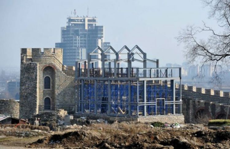 Diplomata u Skoplju suspendovan zbog tuče