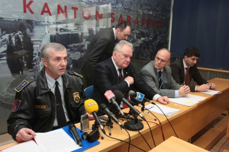 Premijer Kantona Sarajevo: Nek se kriminalci međusobno poubijaju