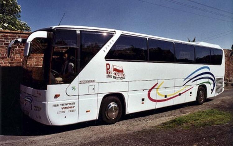 Prevrnuo se autobus, 14 povrijeđenih