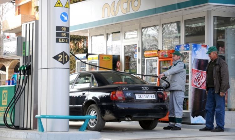 Hrvati toče gorivo u RS jer je jeftinije