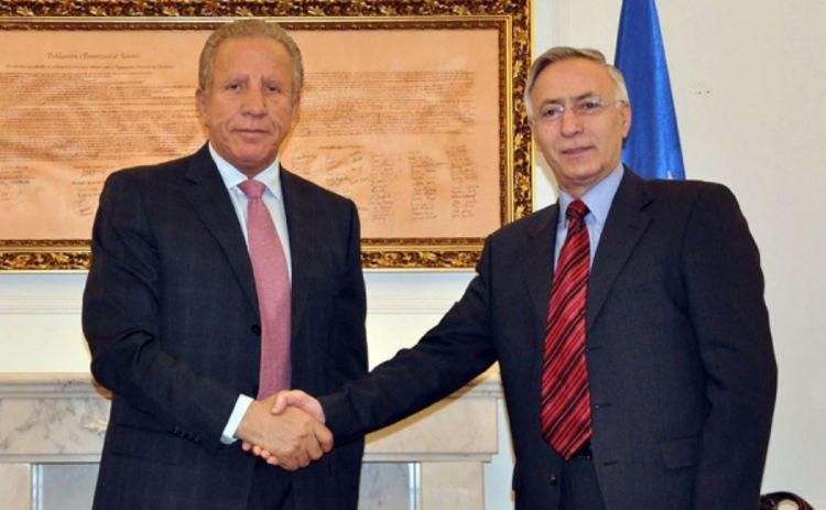Krasnići: Tači se ponaša totalitaristički