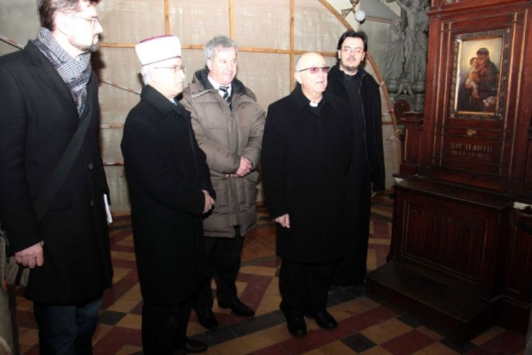 Međureligijsko vijeće: Zajedno osudili  pljačku katedrale