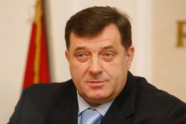 Dodik darovao 50.000 KM za vrtić u Prijedoru
