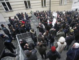 Najavljeni antivladini protesti u više gradova Hrvatske