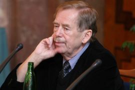 Havel za bombordovanje Libije: Gadafi je kao Milošević