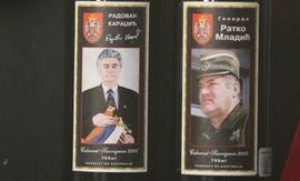 Vukčeviću servirano vino sa Karadžićem i Mladićem na etiketama