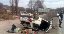 Povrijeđeni supružnici prilikom prevrtanja fieste
