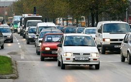 Moguć novi udar na džepove građana: Osiguranje vozila skuplje za 20 ...