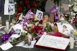 Elizabet Tejlor namjerno zakasnila na svoju sahranu