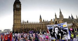 Revolucija na ulicama Londona: Protestuje 400.000 ljudi (Foto)