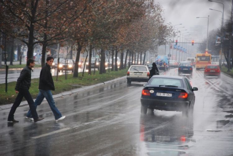 Gorivo u BiH  poskupljuje, a vozila sve više