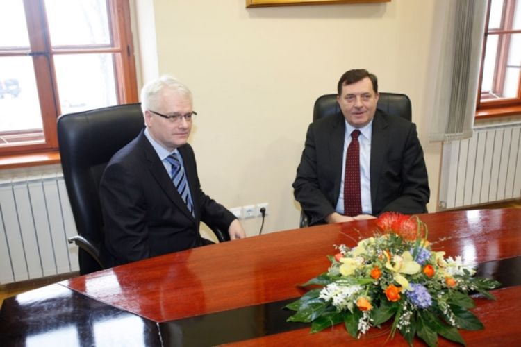 Dodik i Josipović primjer tolerancije