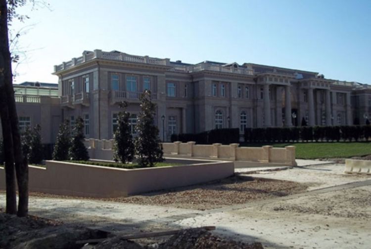 Putinovi dvori prodati za 350 miliona dolara