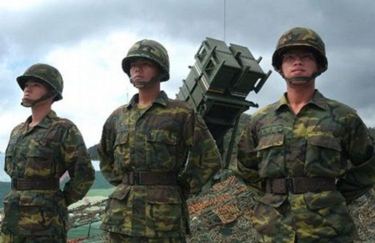 Peking: SAD rizikuje prodajom oružja Tajvanu