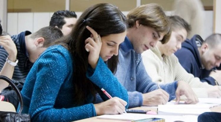 Opština Bratunac stipendira 186 studenata