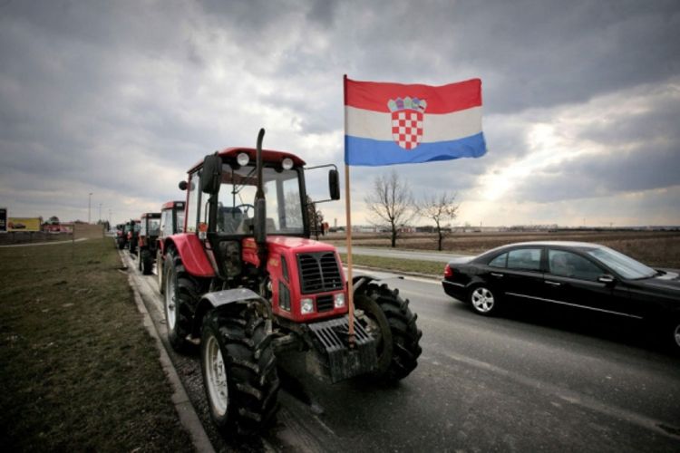 Traktorima na Zagreb