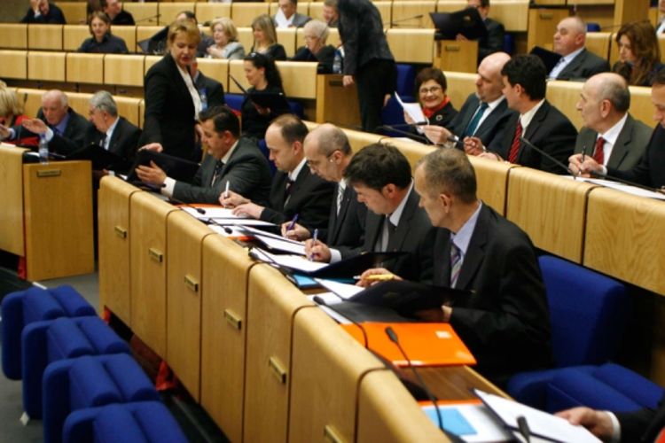 SDA i SDP protiv CIK-a
