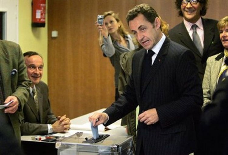 Sarkozijeva stranka izgubila na regionalnim izborima