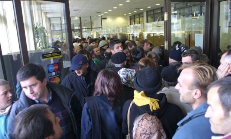 Među neplatišama i zaposleni na BHRT-u