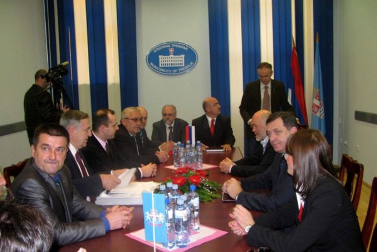 Dodik: OHR likovao zbog stanja u FBiH