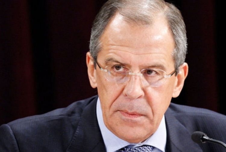 Lavrov: Zapad nema pravo da naoružava pobunjenike u Libiji