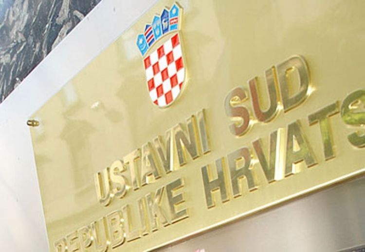 Ustavni sud u Hrvatskoj ukinuo sporne članove Zakona o poljoprivrednom zemljištu