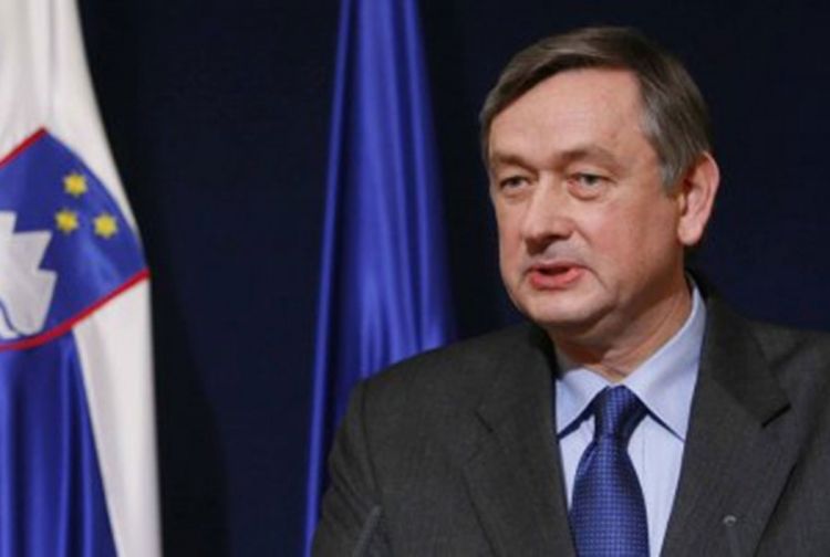 Predsjedniku Slovenije odstranjen tumor prostate