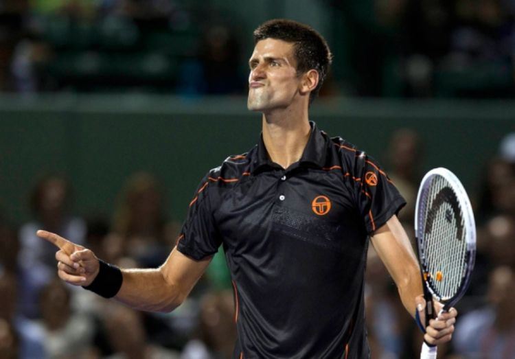 Nole za finale protiv Fiša