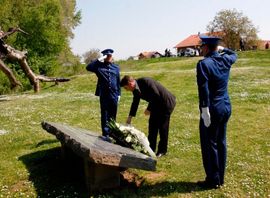 Komšić: Ono što je ljudima rađeno u Jasenovcu, ni zvijeri ne rade ...