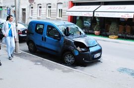 Zapaljeni automobili inspektora i biznismena