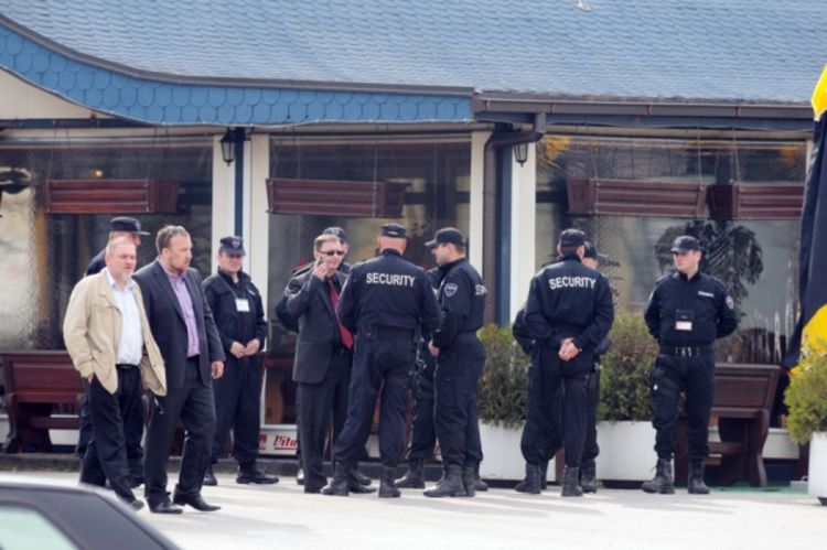 Vlasnik Romanova i Nestro bore se za objekat na benzinskoj pumpi