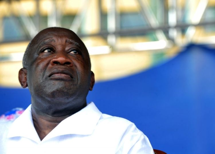 Gbagbo negirao izvještaje da se predaje
