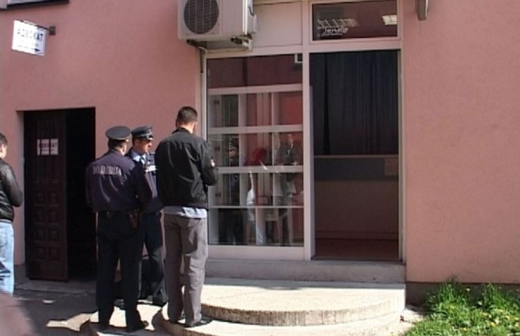 Iz zlatare odnijeli nakit vrijedan 150.000 maraka