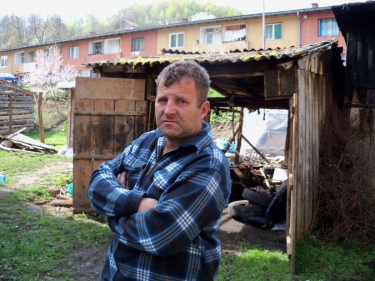 Vatra progutala šupe, pa zaprijetila zgradi