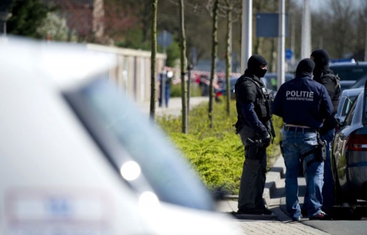 Holandija: U tržnom centru ubio četiri osobe, 16 ranio