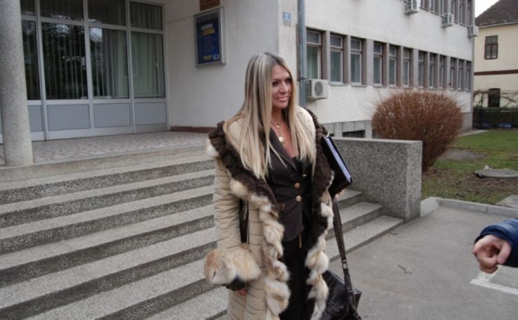 Ukinuta presuda atraktivnoj banjalučkoj advokatici Marici Ćulum (Foto)