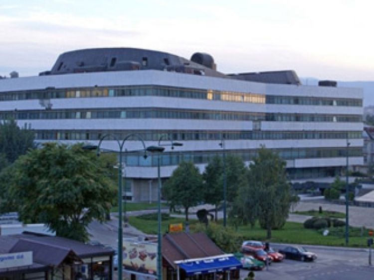 Iz Parlamenta BiH izbačena srpska salata