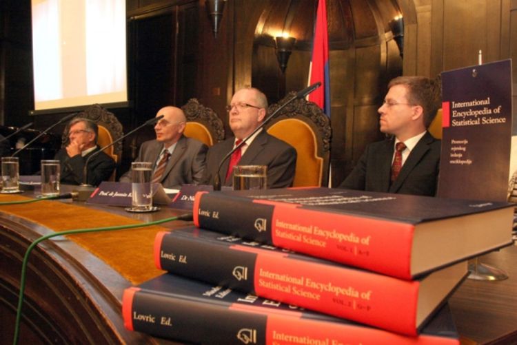 Promovisana knjiga za prestižnu nagradu: Enciklopedijom do Nobela