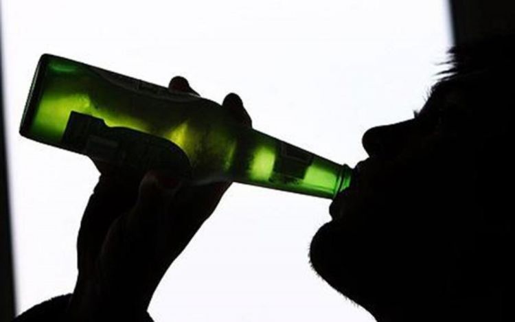 Pokupili piće ispalo iz vozila, zaboravili čovjeka