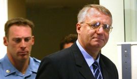 Šešelj tražio ručak, sudija da se isključi klima uređaj