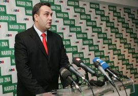 Sarajlić: Ako nema referenduma, nema ni sankcija