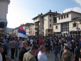 Pale: Đenerale, uz tebe smo