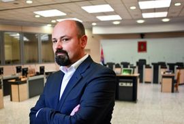 Mladić danas neće dati iskaz o zločinima nad Srbima
