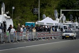 Ekipe izvještača spremno čekaju Mladića u Hagu (Foto)