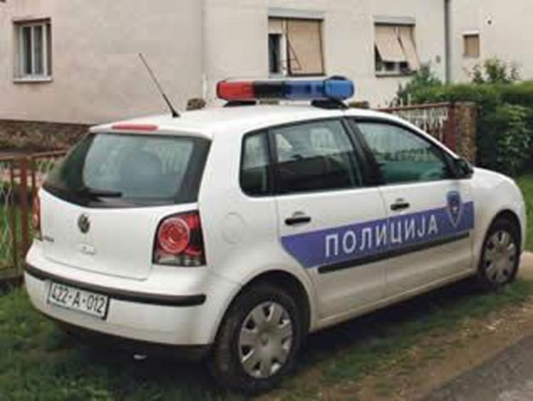 Inspektorka pucala u muža, pa se ubila?