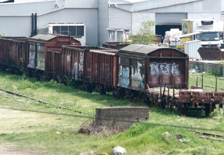 Među kradljivcima i željezničari