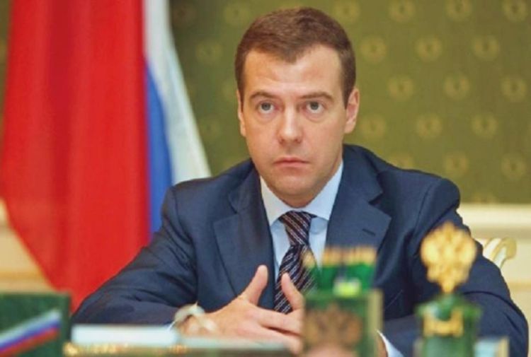 Medvedev traži povratak vojno-patriotskog obrazovanja