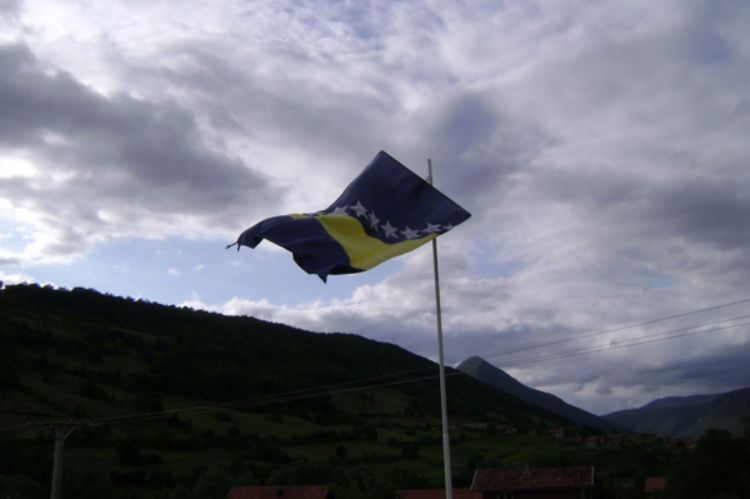 Kotorsko: Srbi uznemireni zbog zastava BiH
