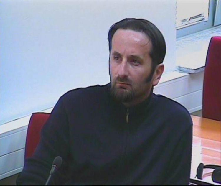 Bivšem profesoru i dileru dvije i po godine zatvora