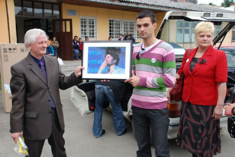 Fondacija Toše Proeski darovala kuhinju prijedorskoj specijalnoj školi